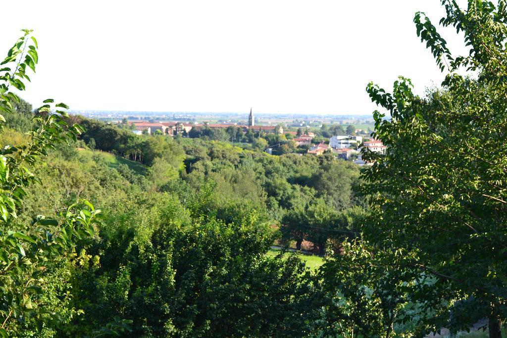 Casale La Rocchetta Panzió Lonigo Kültér fotó